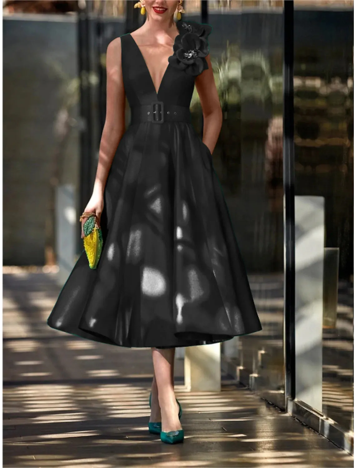 A-Line Cocktail Fall Dresses Red Green Dress Vintage Formal Tea Length Sleeveless V Neck Belt / Sash Satin with Pleats Shouder Flower