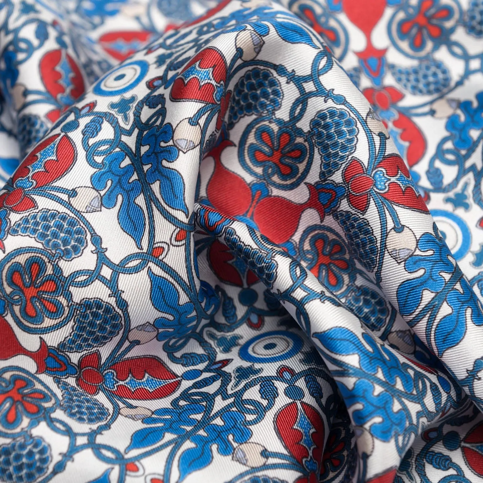 Barbaresco - Hand Rolled Silk Neckerchief - Blue and Red