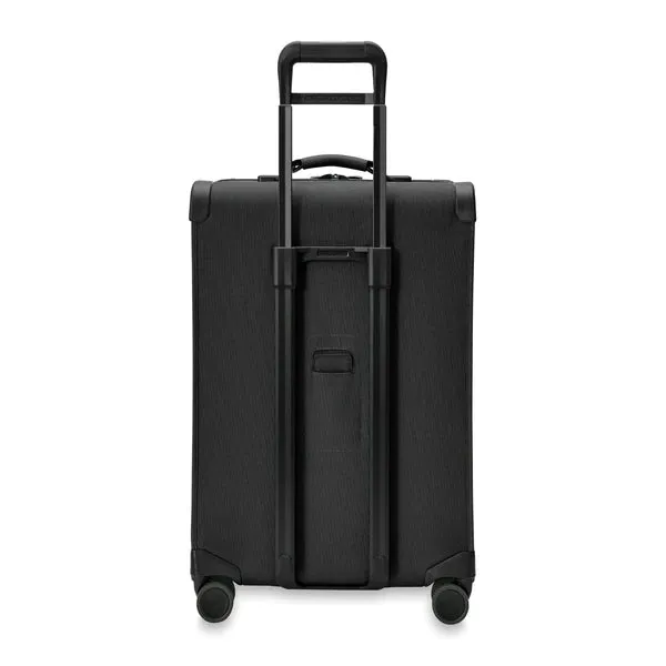 Briggs & Riley Baseline, BLU126CXSP MEDIUM EXPANDABLE SPINNER