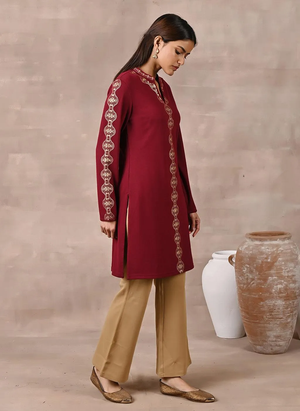 Maroon Solid Woolen Kurti with Foil Print