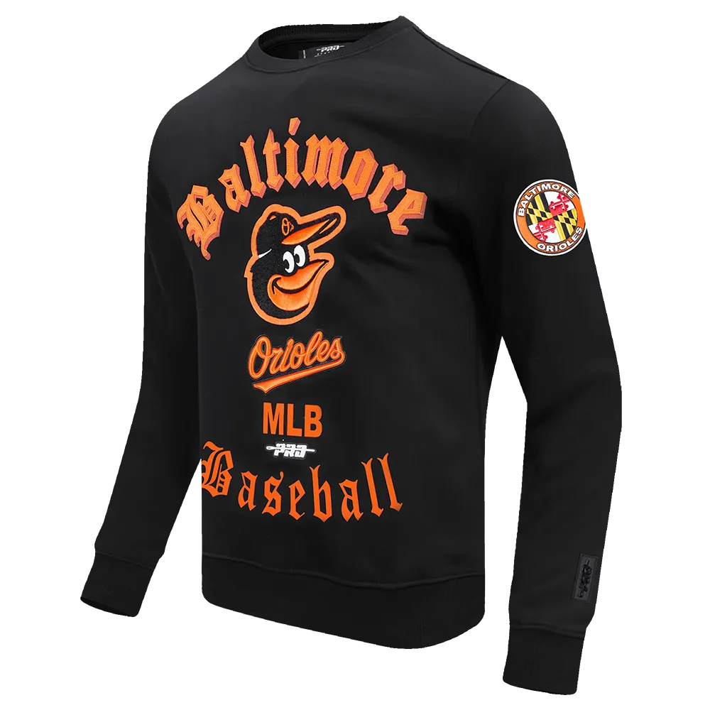 MLB BALTIMORE ORIOLES OLD ENGLISH MEN'S CREWNECK (BLACK)